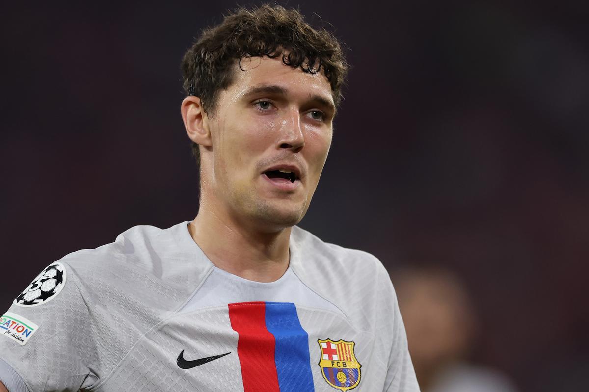 Newcastle keen on signing christensen from barcelona