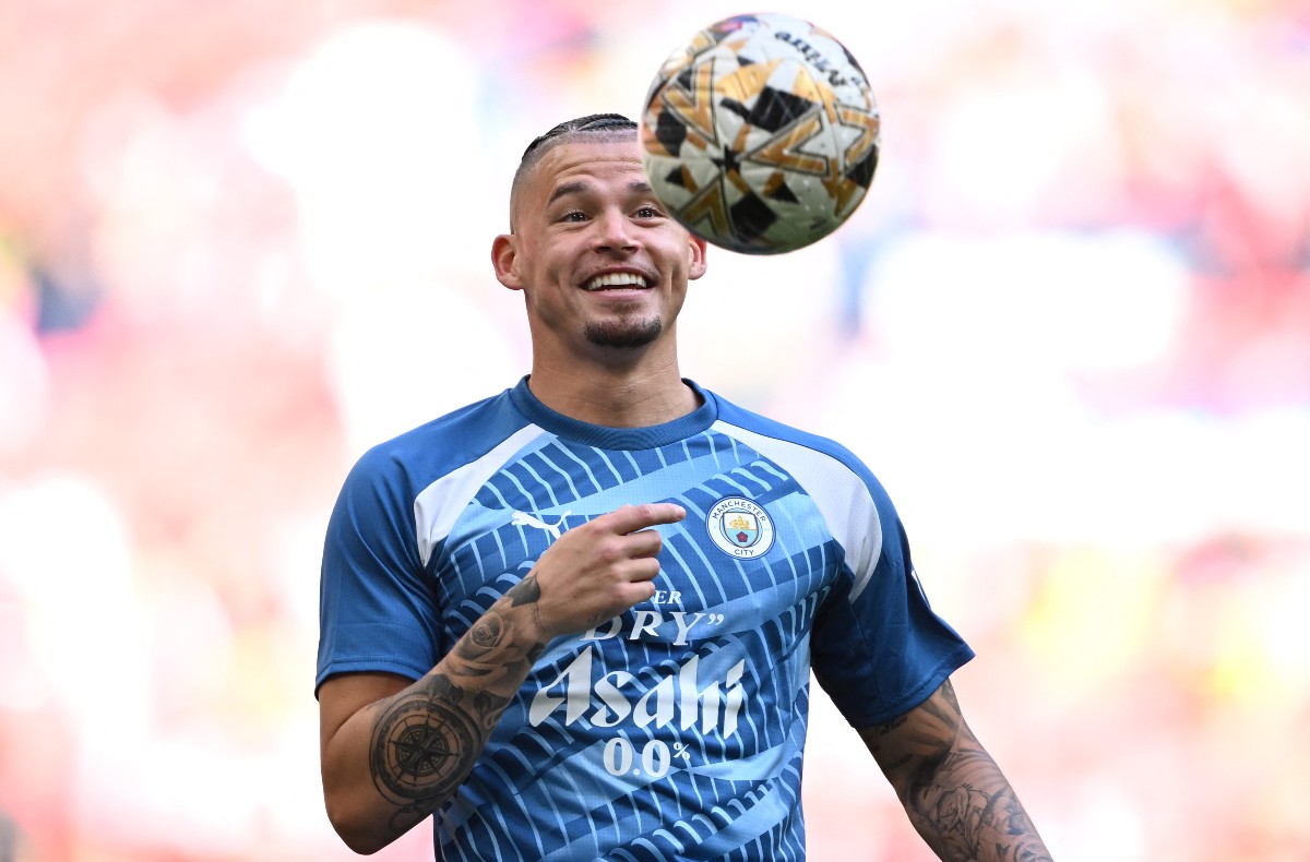 city-arsenal-community-shield-phillips.jpg